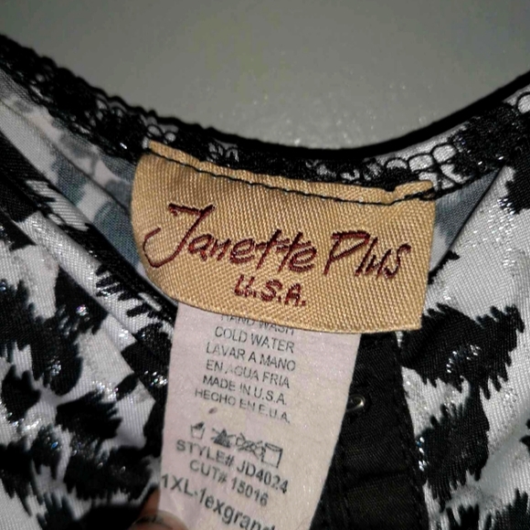 Y2K Metallic Silver Cheetah Print Slip - Picture 4 of 6